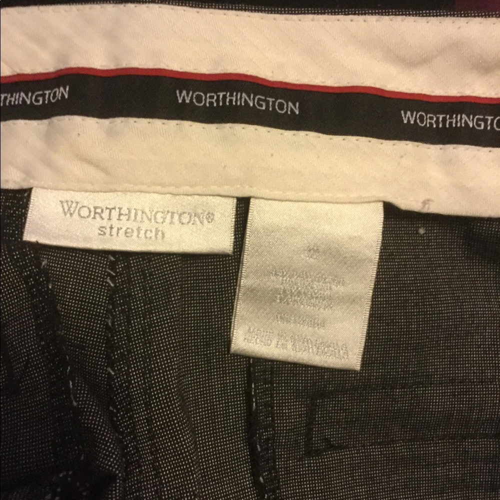 Women’s Pants - Picture 3 of 3